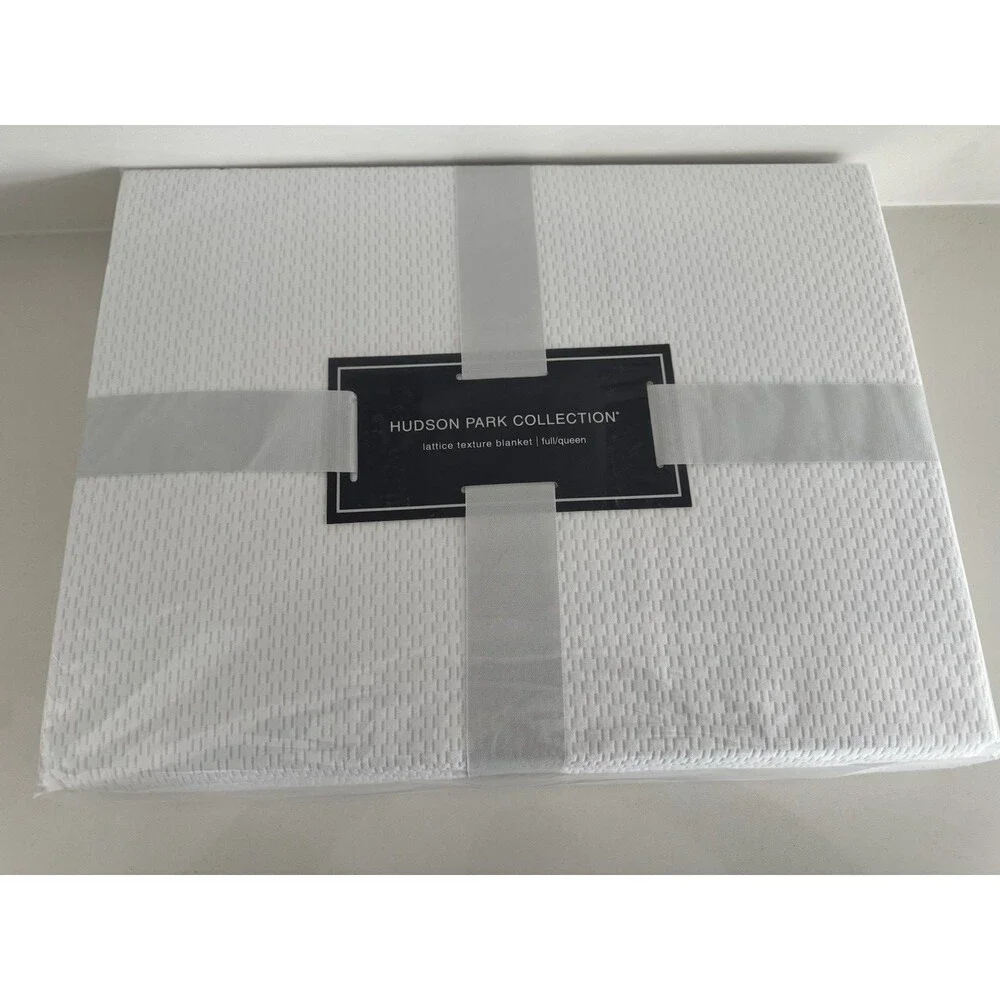 Hudson Park Collection Lattice Texture Blanket FULL/QUEEN White 100% COTTON cozy